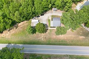 4141 Cross Anchor Rd, Enoree, SC 29335 - Photo 16