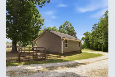 4141 Cross Anchor Road, Enoree, SC 29335 - Photo 12