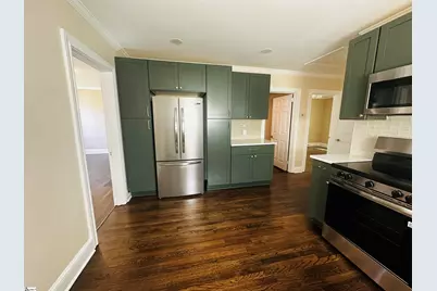 414 E Fairview Avenue, Greer, SC 29651 - Photo 8
