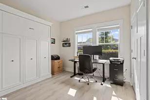 341 Blue Danube Dr, Simpsonville, SC 29681 - Photo 6
