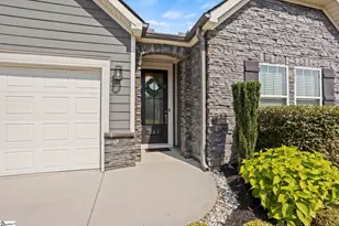 341 Blue Danube Dr, Simpsonville, SC 29681 - Photo 4