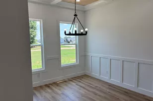 1460 Pleasant School Rd, Gaffney, SC 29341 - Photo 4