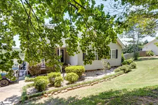 100 Sycamore Dr, Pickens, SC 29671 - Photo 4