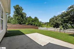 207 Grimes Dr, Simpsonville, SC 29681 - Photo 6
