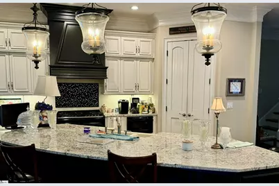 27 Cullen Court, Greer, SC 29650 - Photo 2