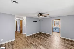 4016 Pebblebrook Ct, Spartanburg, SC 29301 - Photo 10