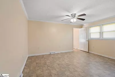 107 Grove Street, Clinton, SC 29325 - Photo 4