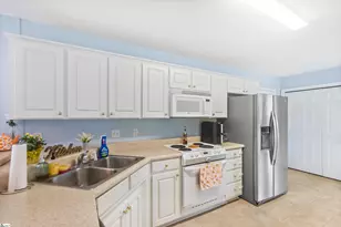 639 Cotton Branch Dr, Boiling Springs, SC 29316 - Photo 10
