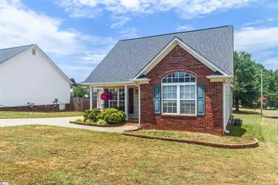 639 Cotton Branch Drive, Boiling Springs, SC 29316 - Photo 2