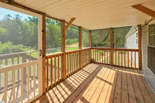 393 Country Estates Rd, Fountain Inn, SC 29644 - Photo 2