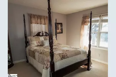 500 W Rutherford Street, Landrum, SC 29356 - Photo 8