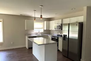 137 Miller Dr, Spartanburg, SC 29301 - Photo 2