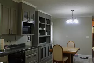 1117 Farrs Bridge Rd, Greenville, SC 29611 - Photo 8