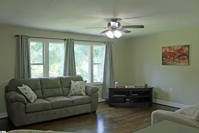 1117 Farrs Bridge Road, Greenville, SC 29611 - Photo 2