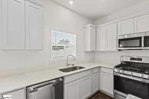 311 Abingdon Wy, Greer, SC 29651 - Photo 4