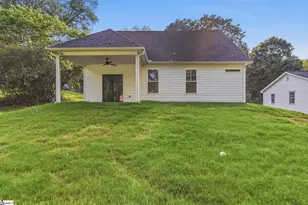 10 N Azalea St, Liberty, SC 29657 - Photo 6