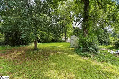 409 E Forida Street, Clinton, SC 29325 - Photo 12