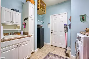 309 Swamp Fox Rd, Spartanburg, SC 29306 - Photo 12