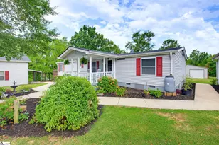 462 Forest Dr, Cross Hill, SC 29332 - Photo 2