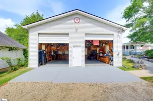 462 Forest Dr, Cross Hill, SC 29332 - Photo 8