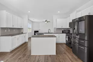 109 Rockway Rd, Simpsonville, SC 29680 - Photo 8
