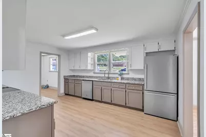 919 Hampton Road, Lyman, SC 29365 - Photo 8
