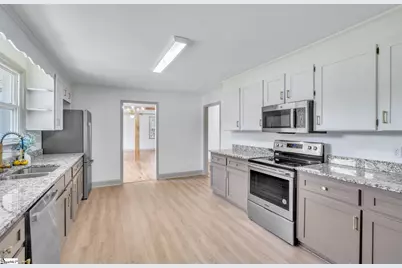 919 Hampton Road, Lyman, SC 29365 - Photo 6