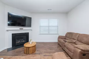 1924 Hunters Run Cir, Woodruff, SC 29388 - Photo 8