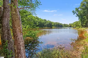 141 Shoreham Rd, Spartanburg, SC 29307 - Photo 2