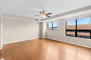 100 E Washington St, Greenville, SC 29601 - Photo 12
