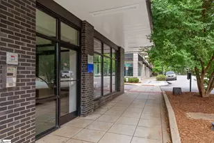 100 E Washington St, Greenville, SC 29601 - Photo 4