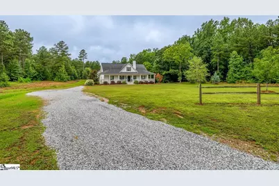 114 Tall Pines Road, Fountain Inn, SC 29644 - Photo 2