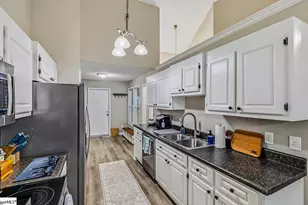 16 Fawndale Ln, Fountain Inn, SC 29644 - Photo 12