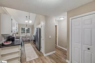 16 Fawndale Ln, Fountain Inn, SC 29644 - Photo 14