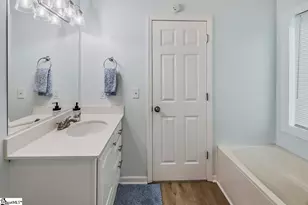 16 Fawndale Ln, Fountain Inn, SC 29644 - Photo 20