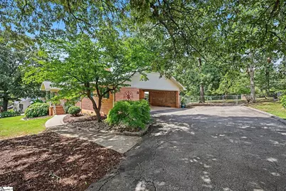 1095 Alexander Road, Taylors, SC 29687 - Photo 4