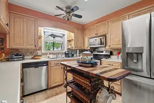 1095 Alexander Rd, Taylors, SC 29687 - Photo 10