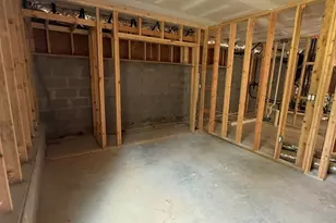 210 Stanley Dr, Greenville, SC 29611 - Photo 24