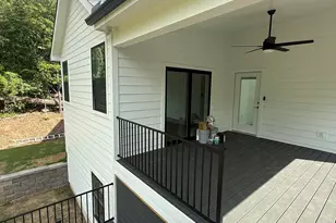 210 Stanley Dr, Greenville, SC 29611 - Photo 14