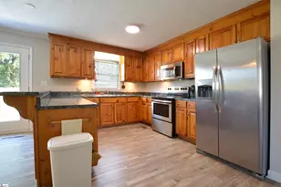 5 Notre Dame Dr, Greenville, SC 29617 - Photo 4