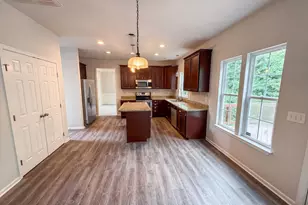 109 Hydrangea Way, Simpsonville, SC 29681 - Photo 2
