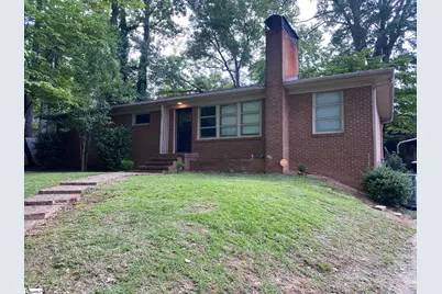 204 Glendale Avenue, Laurens, SC 29360 - Photo 1