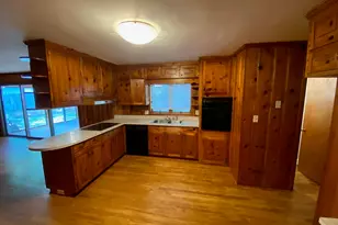 204 Glendale Ave, Laurens, SC 29360 - Photo 8