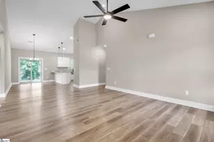 110 Saluda St, Belton, SC 29672 - Photo 6