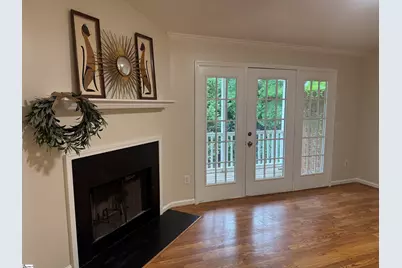 1007 Pelham Square Way, Greer, SC 29650 - Photo 4