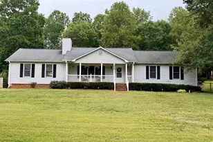 213 Pine Meadow Dr, Travelers Rest, SC 29690 - Photo 1