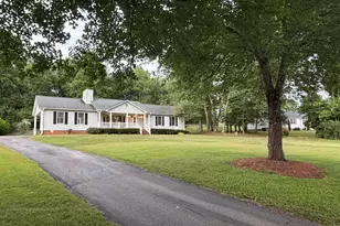 213 Pine Meadow Dr, Travelers Rest, SC 29690 - Photo 6