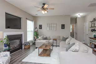 9 Scofield Ct, Greer, SC 29650 - Photo 2