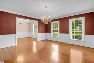 204 Montclair Rd, Greer, SC 29651 - Photo 4