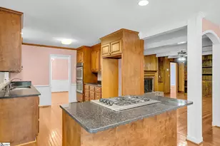 204 Montclair Rd, Greer, SC 29651 - Photo 20